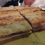 L' Angolo Della Pizza Da Zio Leo food