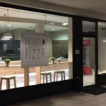 Basilico Pizza outside