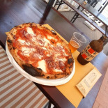 La Granaja food