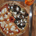Pizzeria La Luna Nourriture