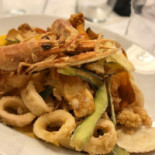 Gustèo Pizzeria Nourriture