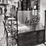 Le 5e25 Exterior