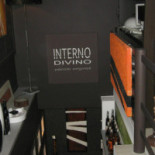 Interno Divino Nourriture