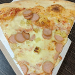 Pizza Mi food