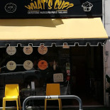 What's Cup? Dentro