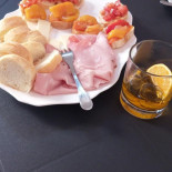 Dudibar Nourriture