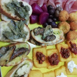 Luana Comida