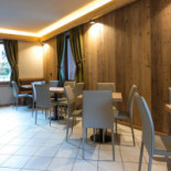 Jolly À l'intérieur