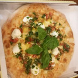 Pizzeria Da Auri (ex Pizzeria L'apizza) Comida