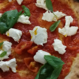 La Cornacchia E Il Mosto food