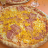 Pizzeria Klematys inside