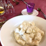 La Susta Nourriture