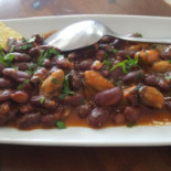 Q8 Caffe Comida