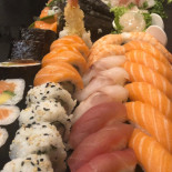 I-sushi Comida