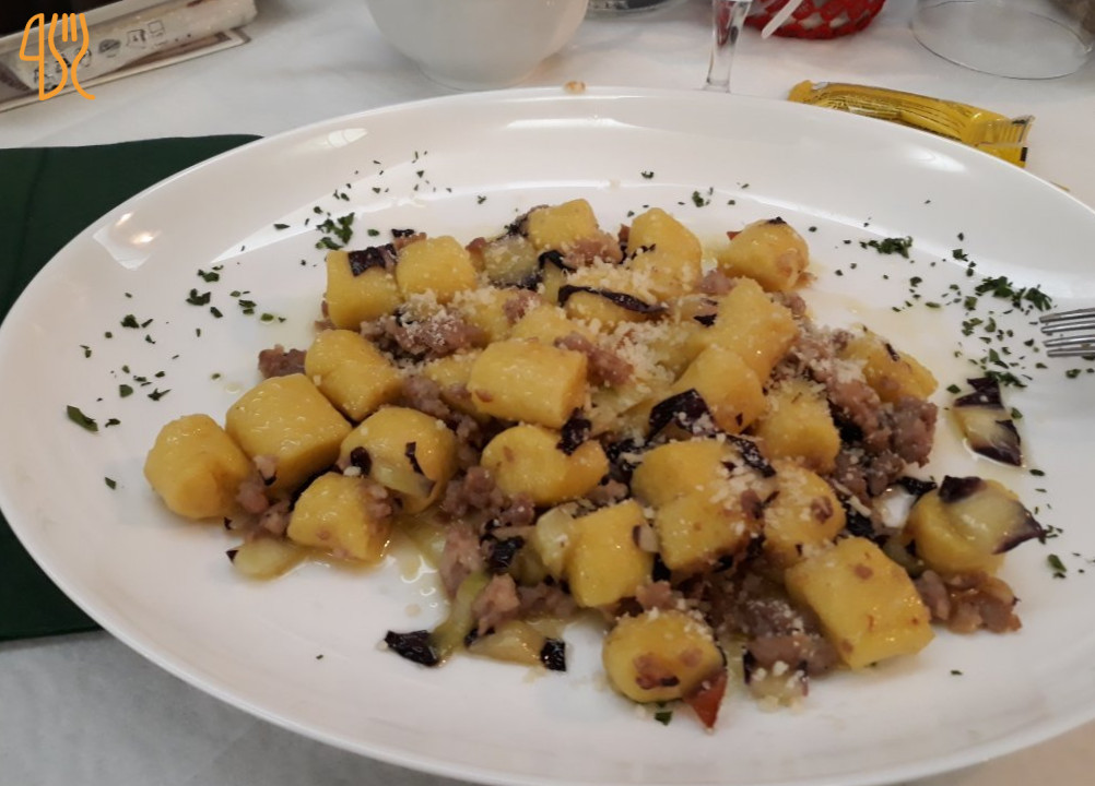 La Lepre Bianca Pizzeria Comida