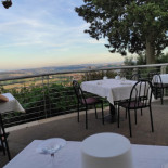 Bistro Cucina Vini Comida