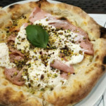 Pizzeria Lo Scugnizzo Da Pasquale food