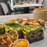 Sushi Koi