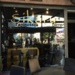 Sikaru Nourriture
