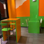 Buran Pizza Kebab inside
