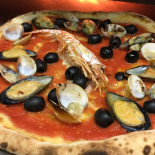 Doppia Mozzarella food