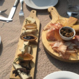 La Dacia Comida