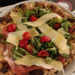 Pizzeria Pomodoro E Basilico