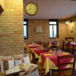 Latenasca Nourriture