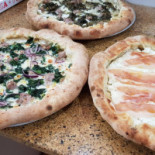 Mbare Na Pizza food