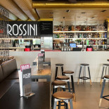 Rossini Cocktailbar Cafe À l'intérieur