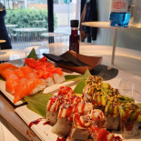 Rainbow Sushi 2.0 Comida