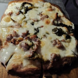 Sciùrum Pizza Restaurant Cocktail Bar Nourriture