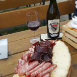 Lo Baraquien Champlève Nourriture