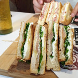 Toasteria Italiana Comida