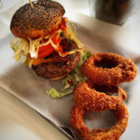 Al Mercato Steaks Burgers Sant'eufemia Comida