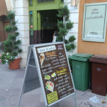 Caffe Mirus Extérieur