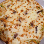 Pizza E Non Solo Nourriture