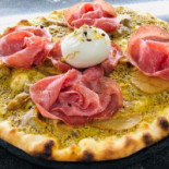 Patrick E Pizza food