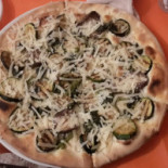 Pizzeria Ricomincio Da Tre food