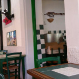 Pane E Pomodoro À l'intérieur