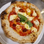 Il Mascalzone Pizzeria À l'intérieur