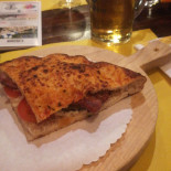 Old Stories Comida