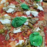 Pizzeria 8 E 1/2 Nourriture