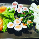 Saker Sushi À l'intérieur