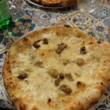 Il Picchio Nero Nourriture