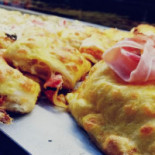 Central Pizza Nourriture