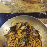 Atipiko Comida