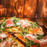 Bryggjan food