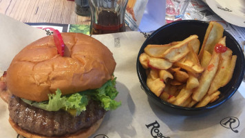 Roadhouse Como Lipomo food