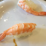 Sakana Sushi Comida